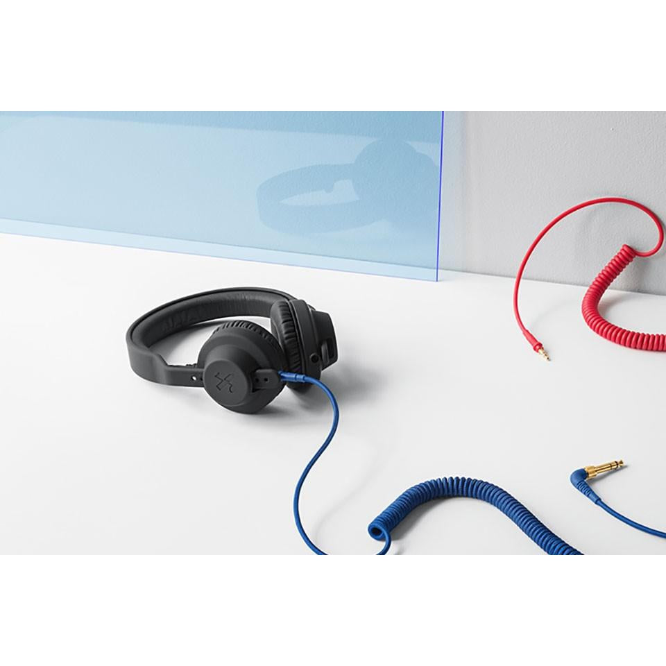 AIAIAI TMA-2 C10 Coiled Red Cable