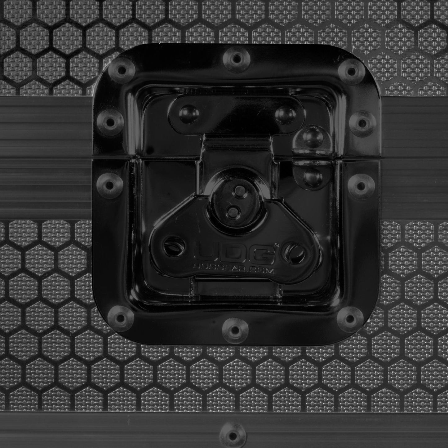 UDG Butterfly Latch + Rivets MK2