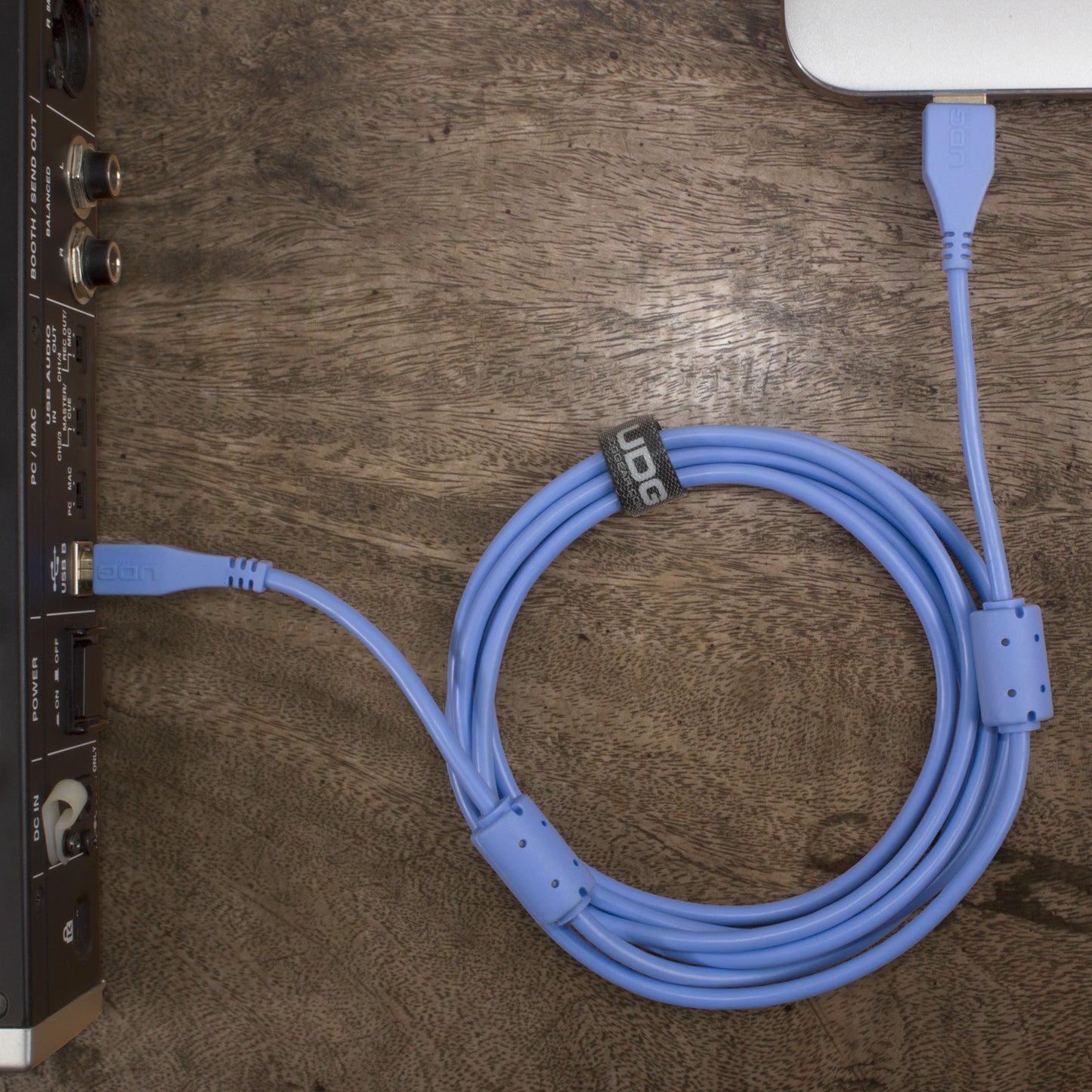 UDG Ultimate USB Cable 2.0 A-B Light Blue Straight
