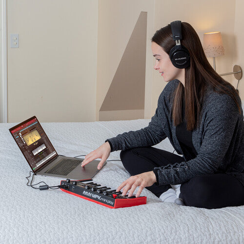 Akai MPK Mini Play MK3