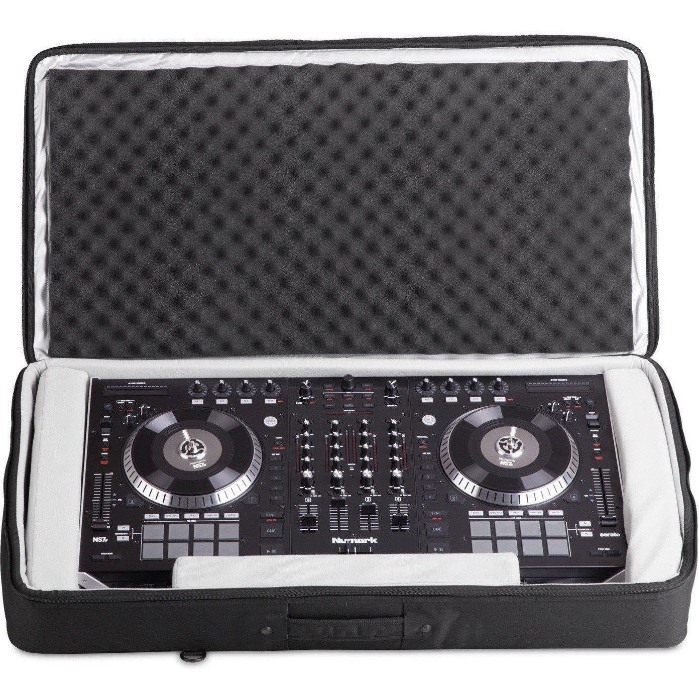 UDG Urbanite MIDI Controller Sleeve Extra Large (NW)