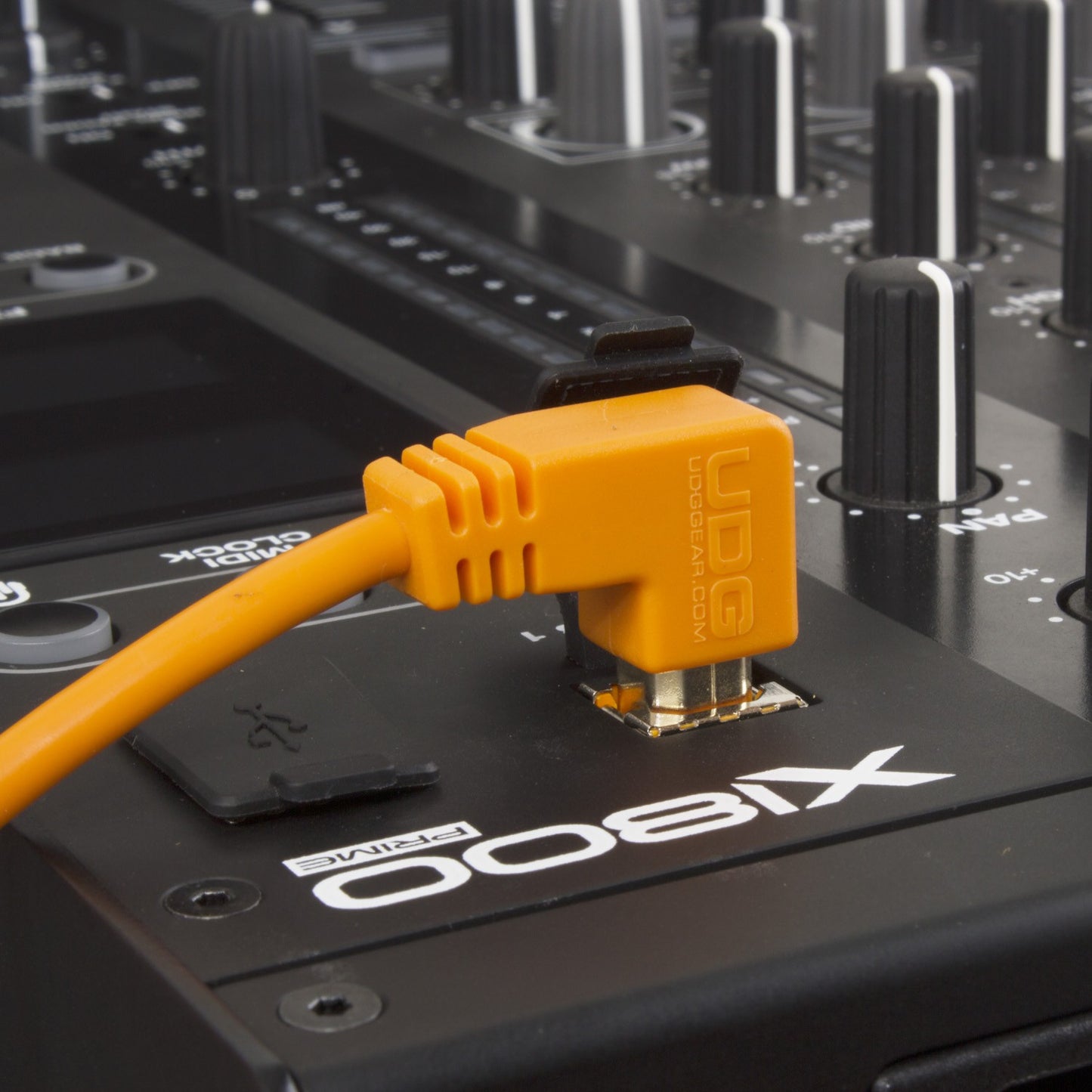 UDG Ultimate USB Cable 2.0 A-B Orange Angled