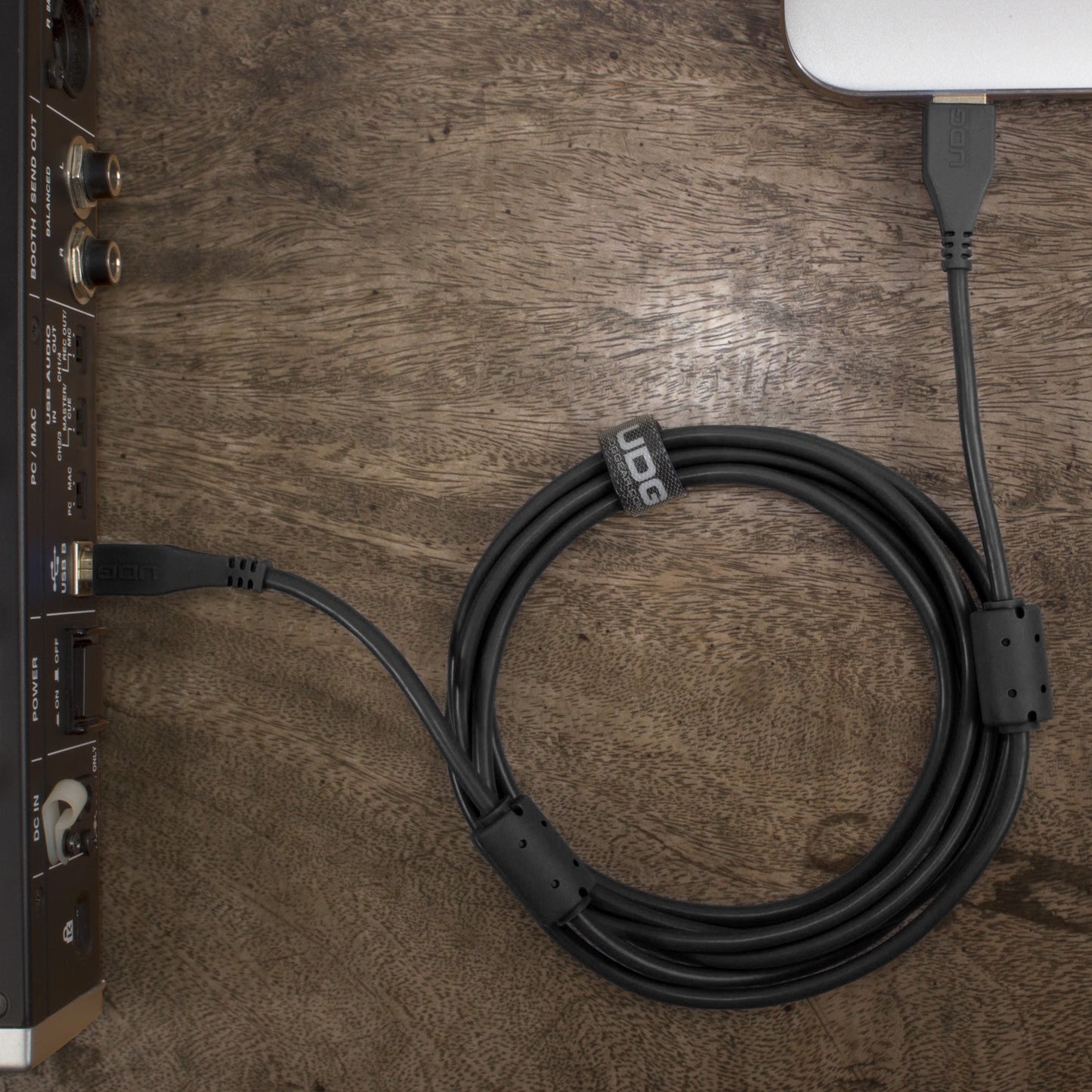 UDG Ultimate USB Cable 2.0 A-B Black Straight