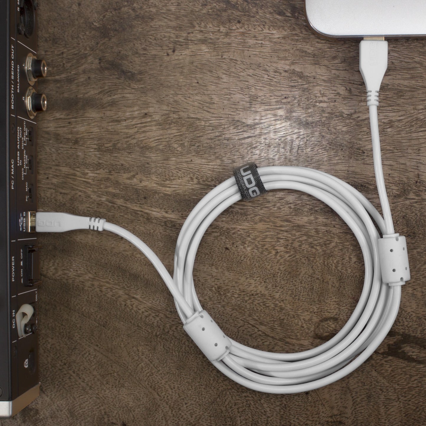 UDG Ultimate USB Cable 2.0 A-B White Straight